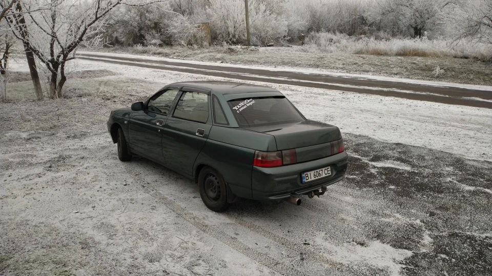 Lada 2110 соковитий колір Сочі 4
