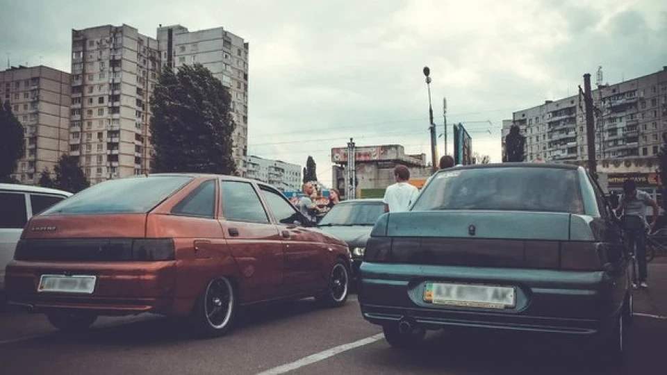 Lada 2110 суворо та просто 5