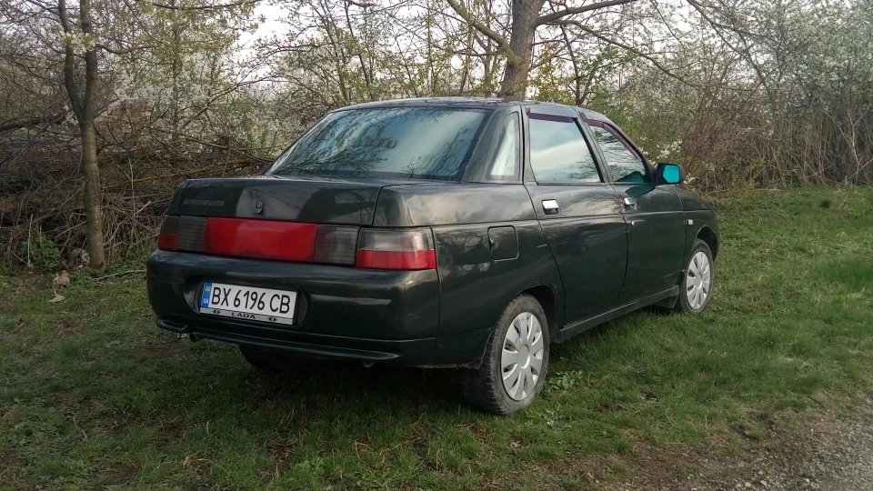 Lada 2110 Темно-зелена 2