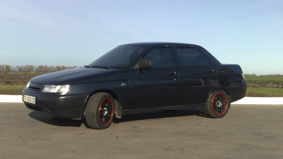 Lada 2110 via lactea 2