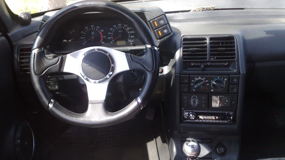 Lada 2110 via lactea 4