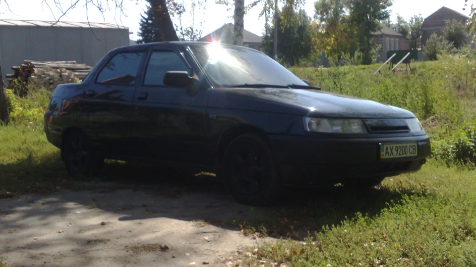 Lada 2110 via lactea 5