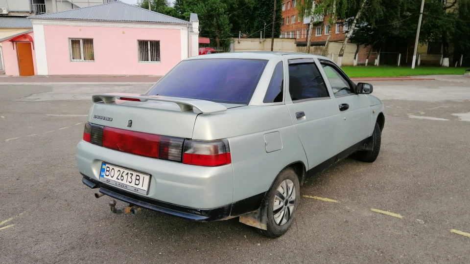 Lada 2110 Виручалочка 4