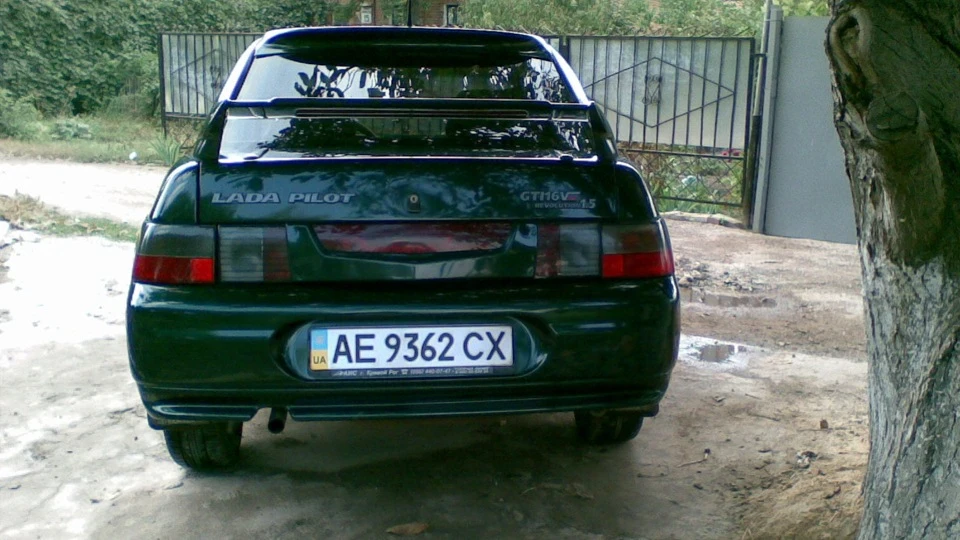 Lada 2110 Заводський обвіс Стелс 4