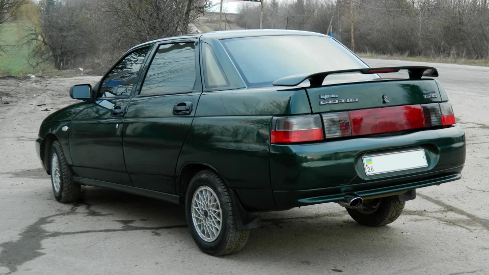 Lada 2110 Зелений амулет 2