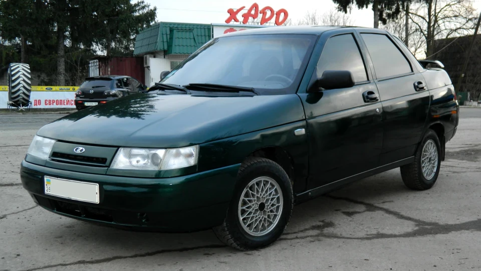 Lada 2110 Зелений амулет 5