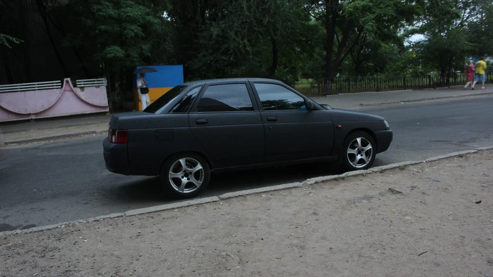 Lada 2110 злий і чорний) 3