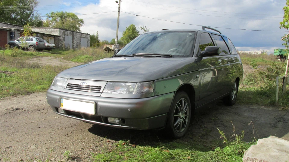 Lada 2111 5