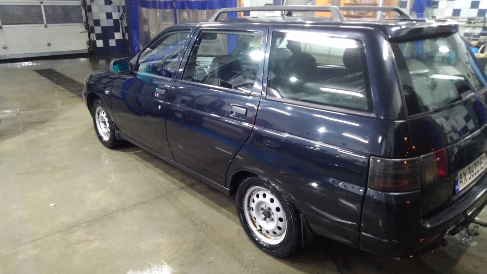 Lada 2111