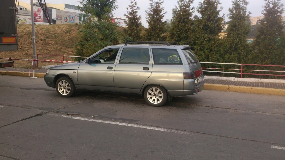 Lada 2111