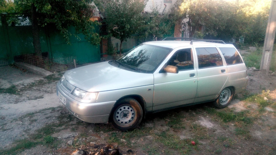Lada 2111