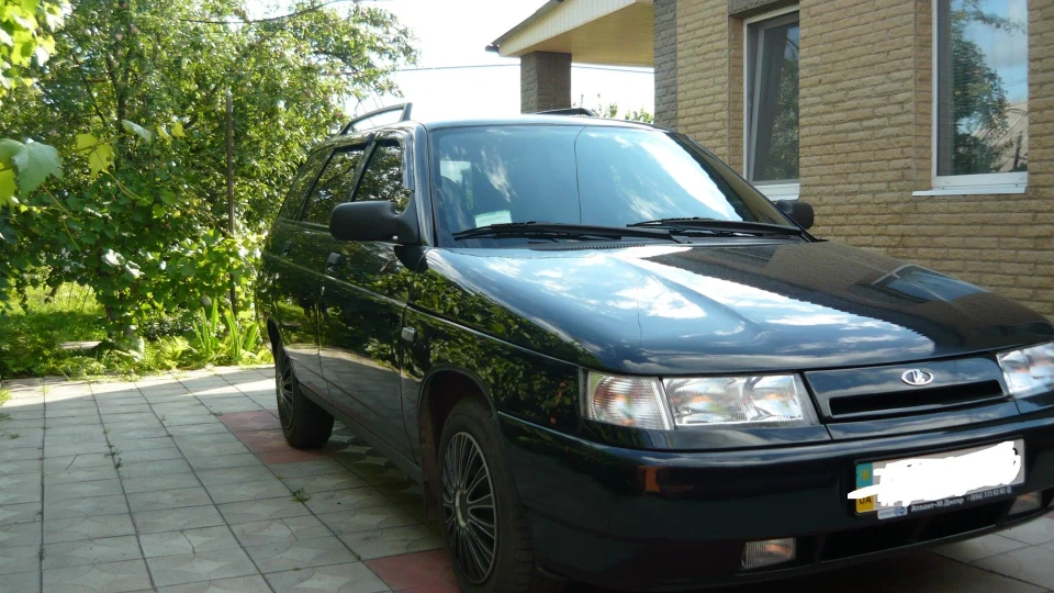 Lada 2111 4