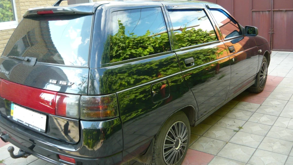 Lada 2111 5