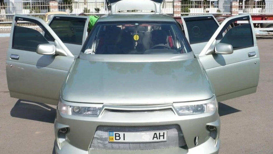 Lada 2111 2