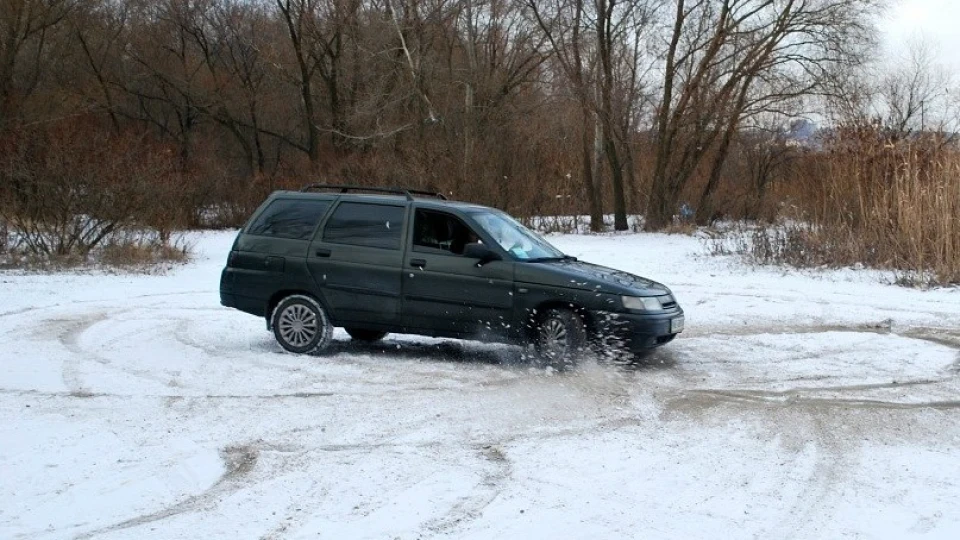 Lada 2111 4