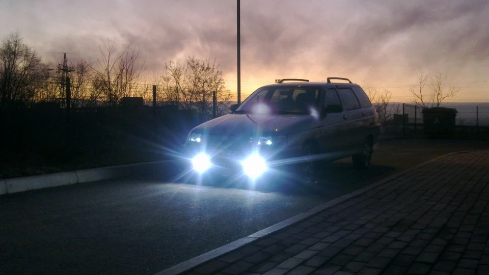 Lada 2111 4