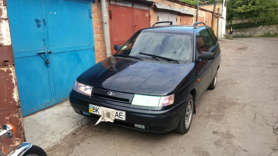 Lada 2111