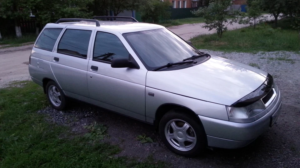 Lada 2111