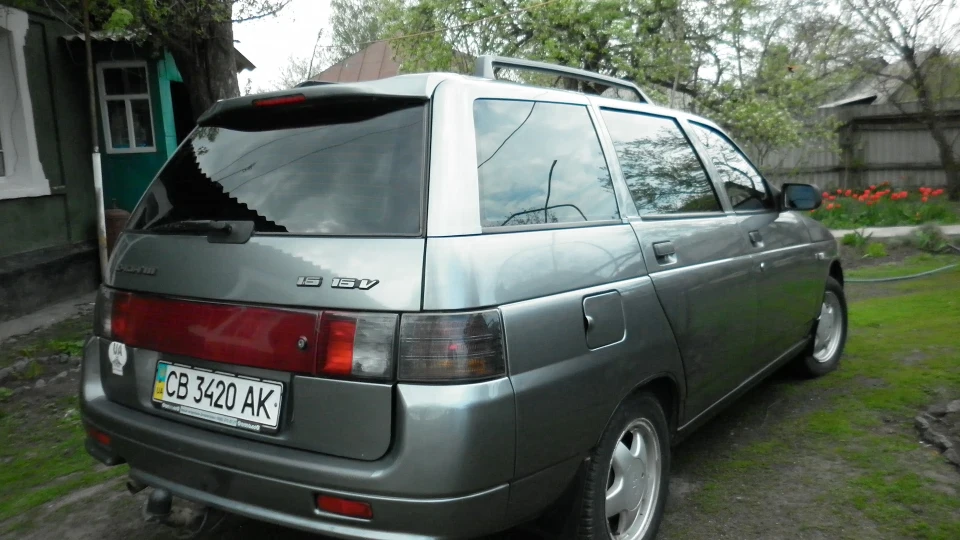 Lada 2111 5
