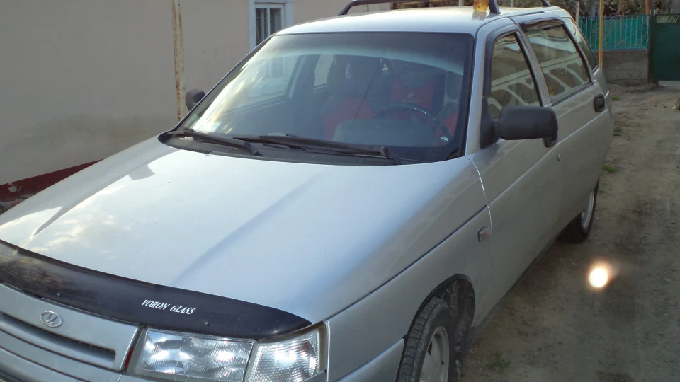 Lada 2111