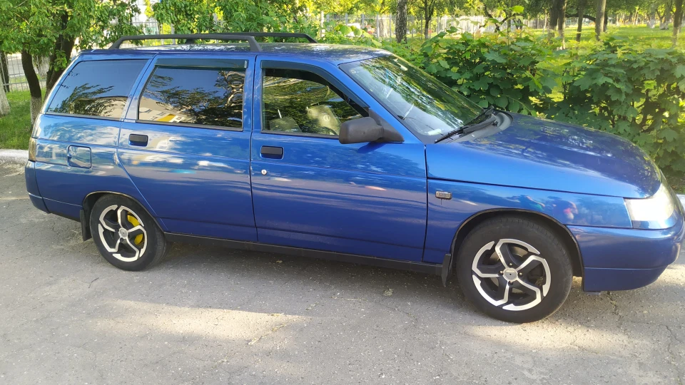 Lada 2111