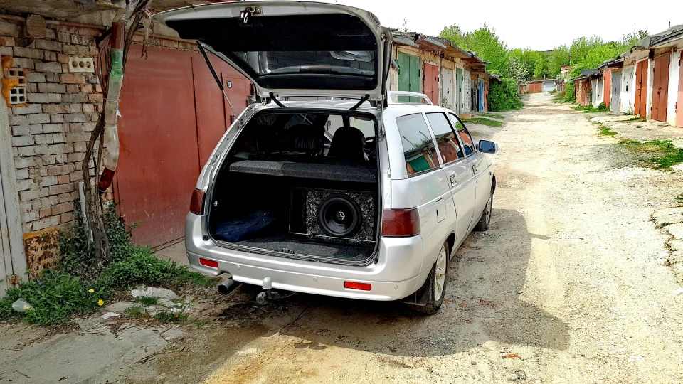 Lada 2111 Hannibal Sound 5