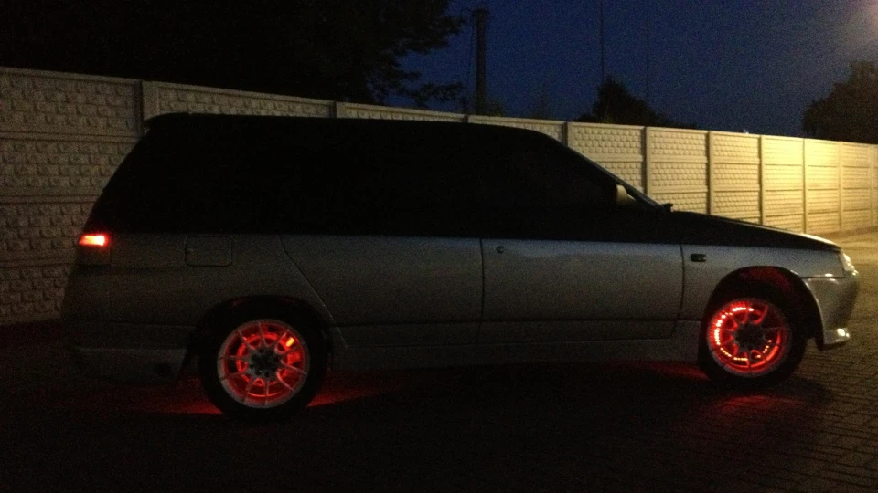 Lada 2111 Lada 1.6 110л.с