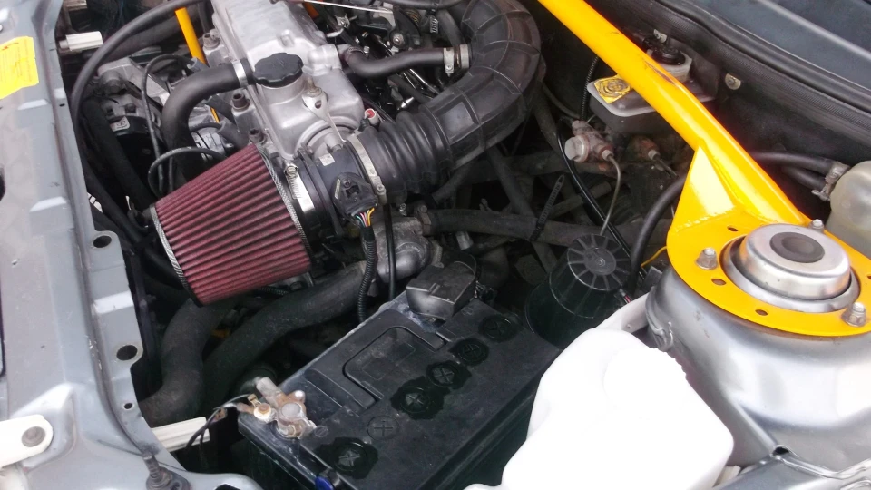 Lada 2111 на розтяжках