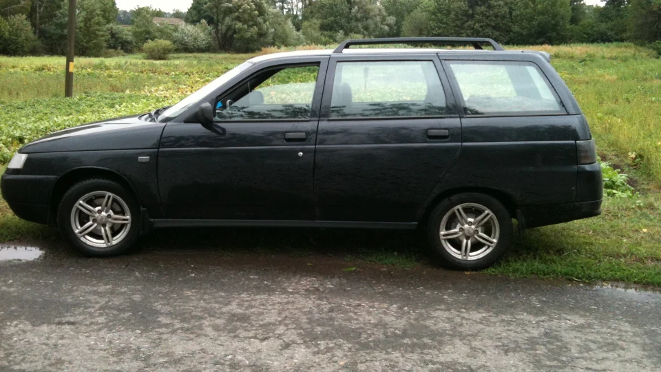 Lada 2111 вагон 3