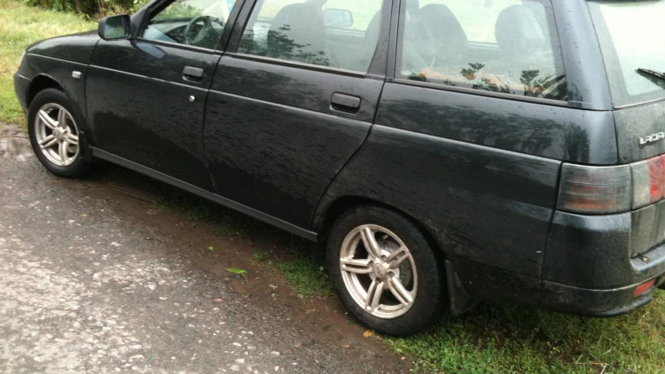 Lada 2111 вагон 4