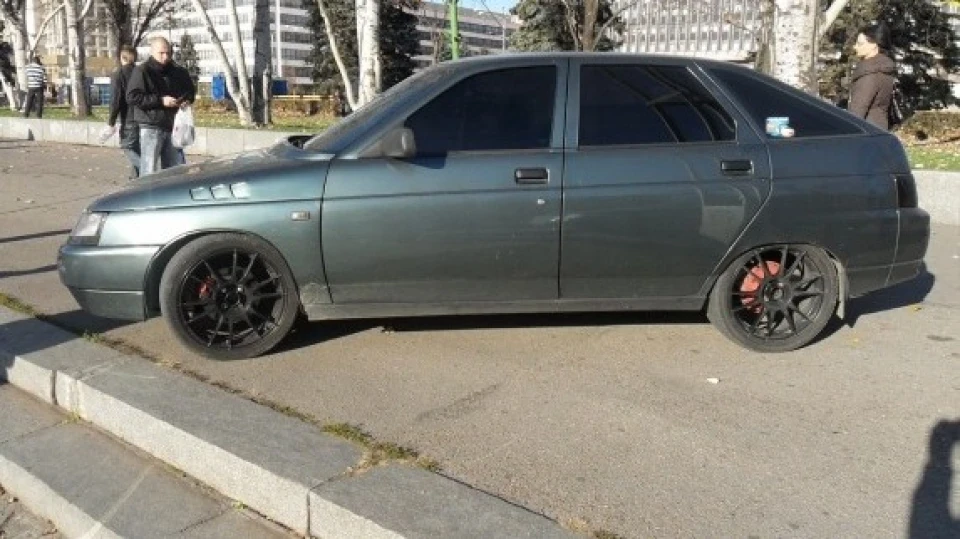 Lada 2112 3