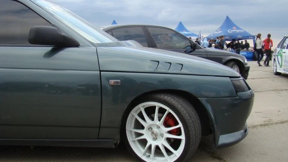 Lada 2112 4
