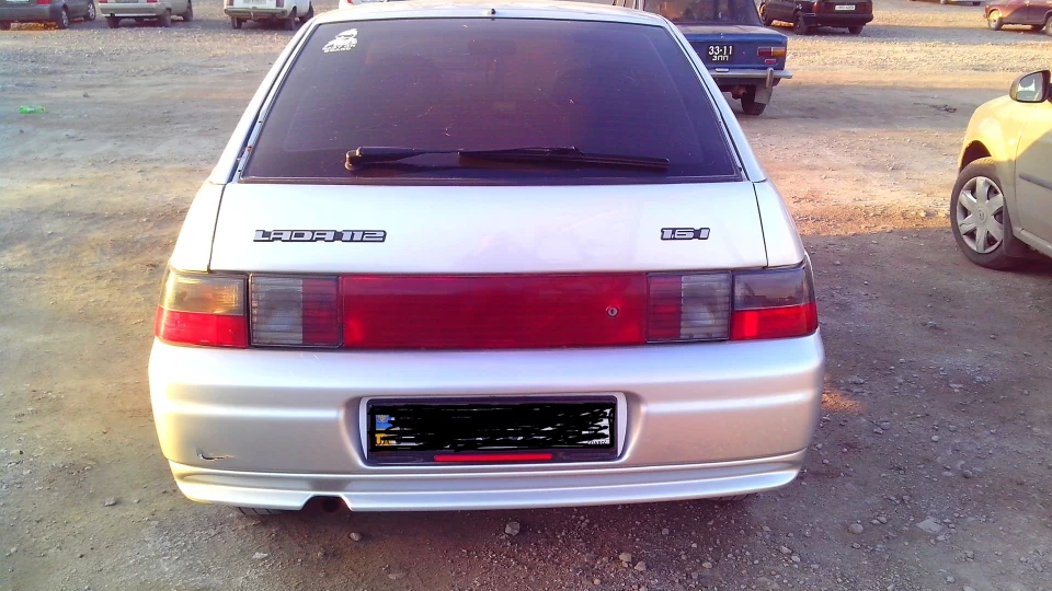 Lada 2112 4