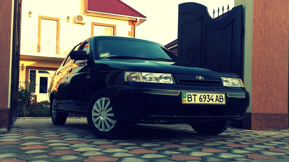 Lada 2112 3