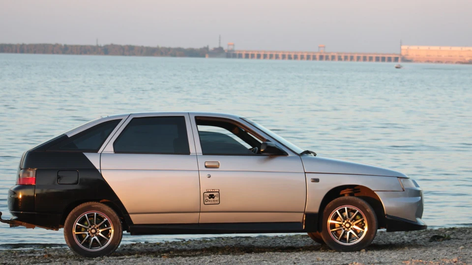Lada 2112 2