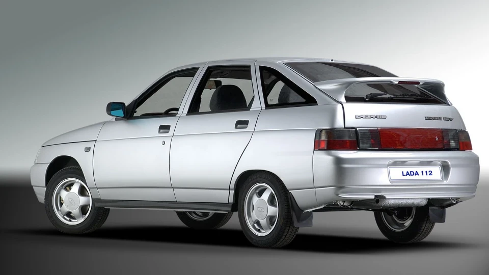 Lada 2112 2