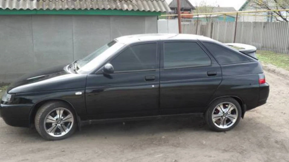 Lada 2112 2
