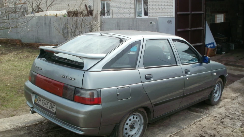 Lada 2112 4