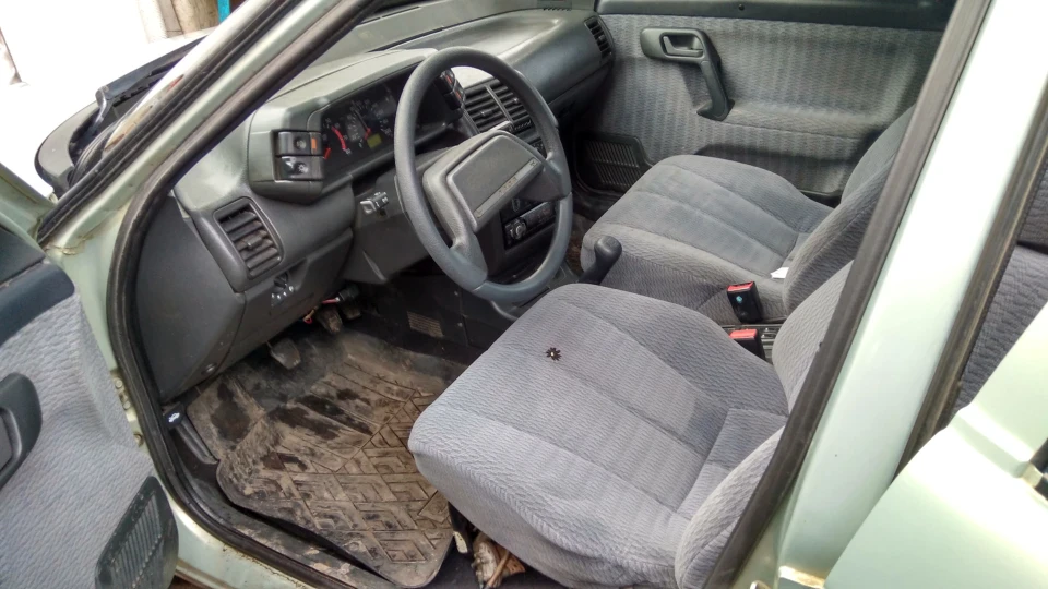Lada 2112 4