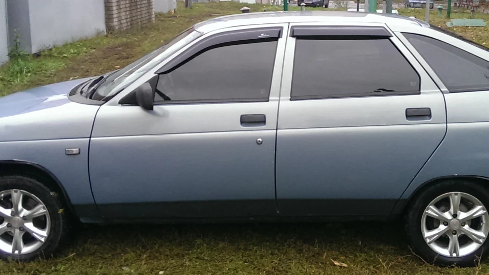 Lada 2112 3