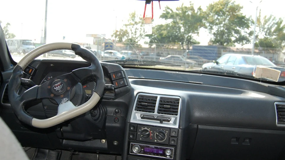 Lada 2112 3