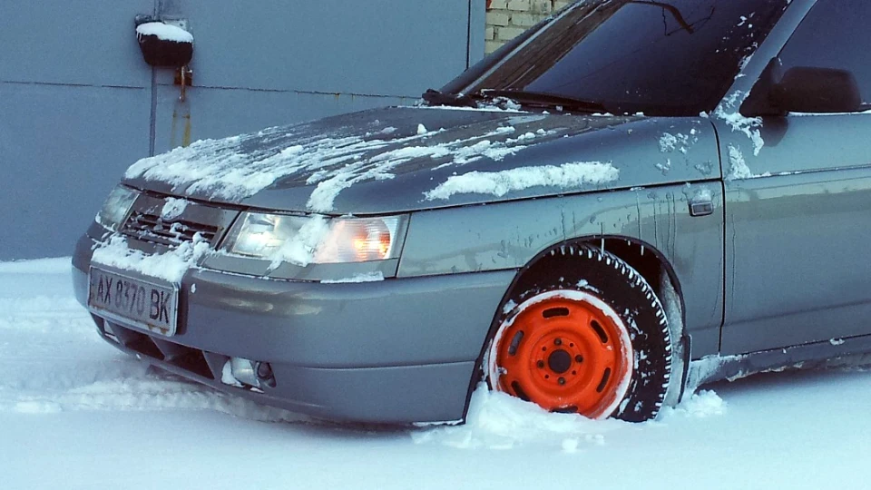 Lada 2112 4