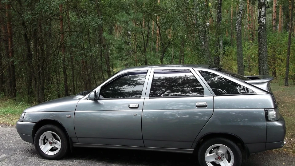 Lada 2112 4