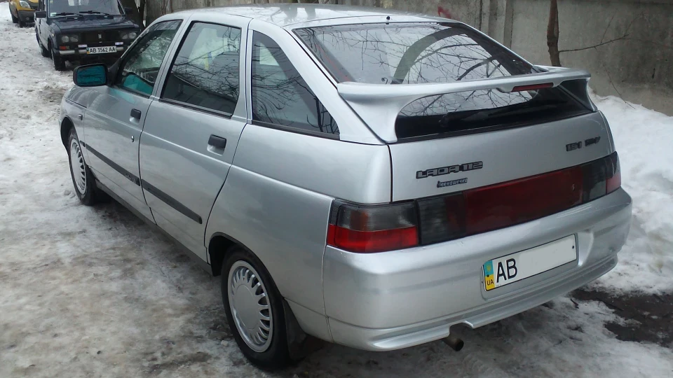 Lada 2112 5