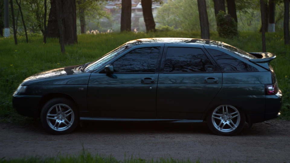 Lada 2112 4