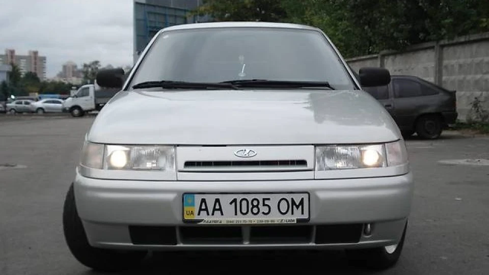 Lada 2112 5