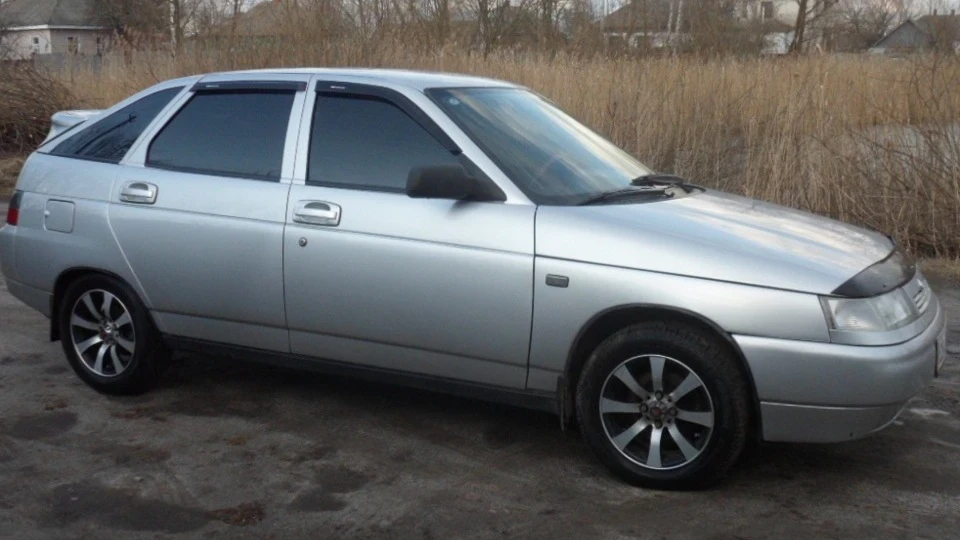 Lada 2112 3