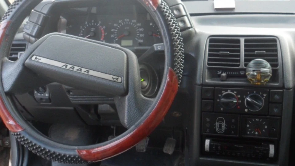Lada 2112 4