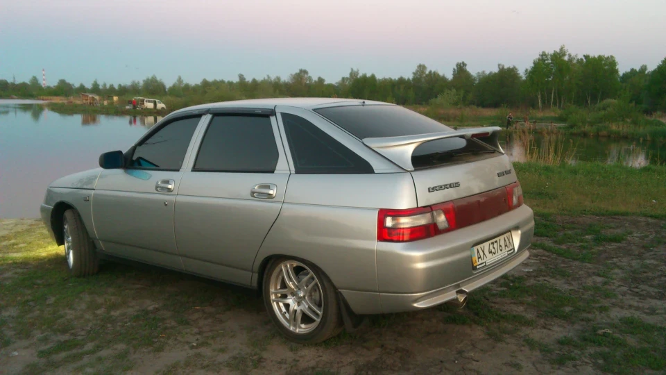 Lada 2112 1.6 16V ГУР SILVER METAL 2