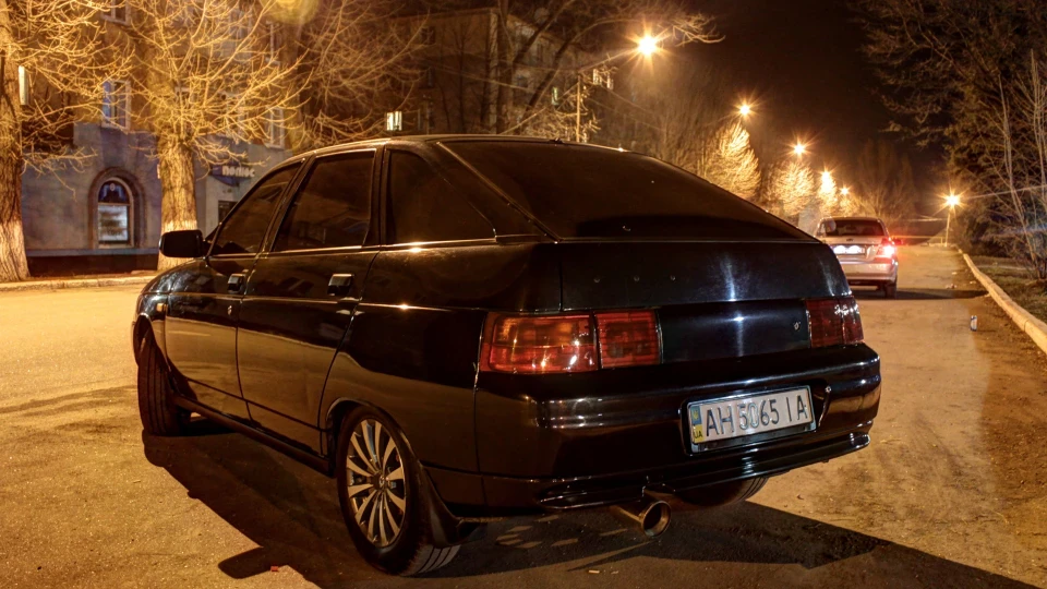 Lada 2112 black 5